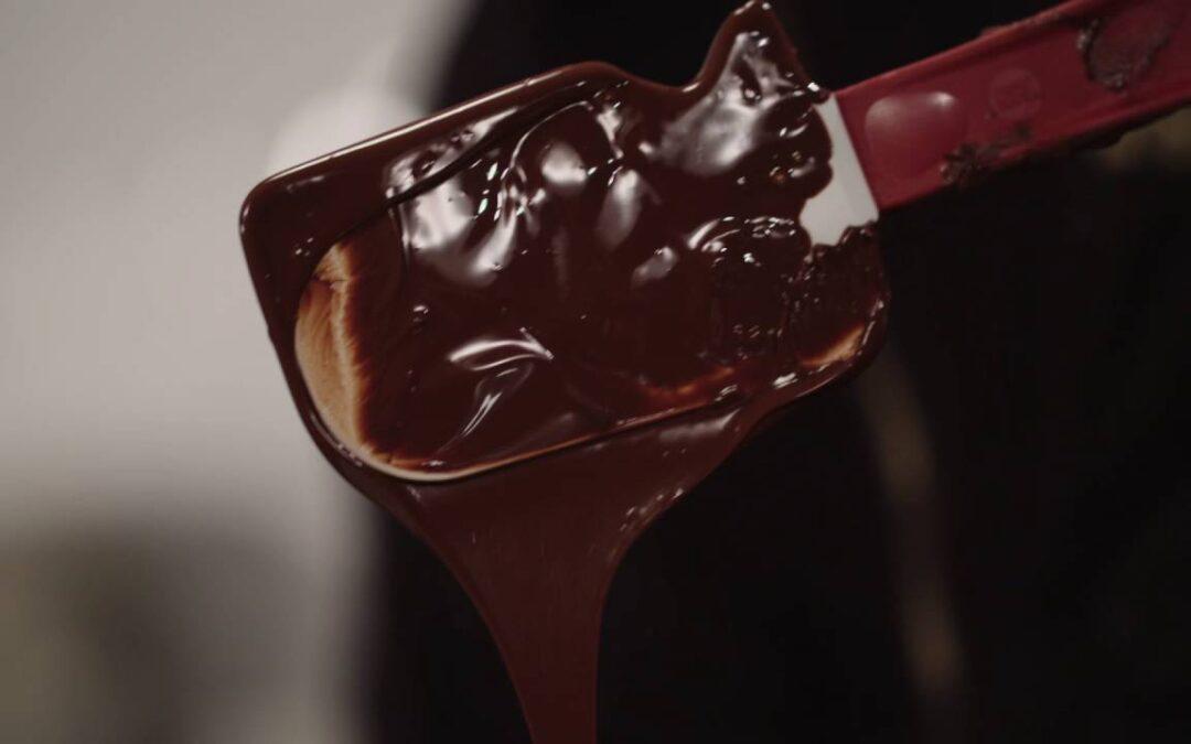 Wie temperiert man Schokolade in der Mikrowelle?