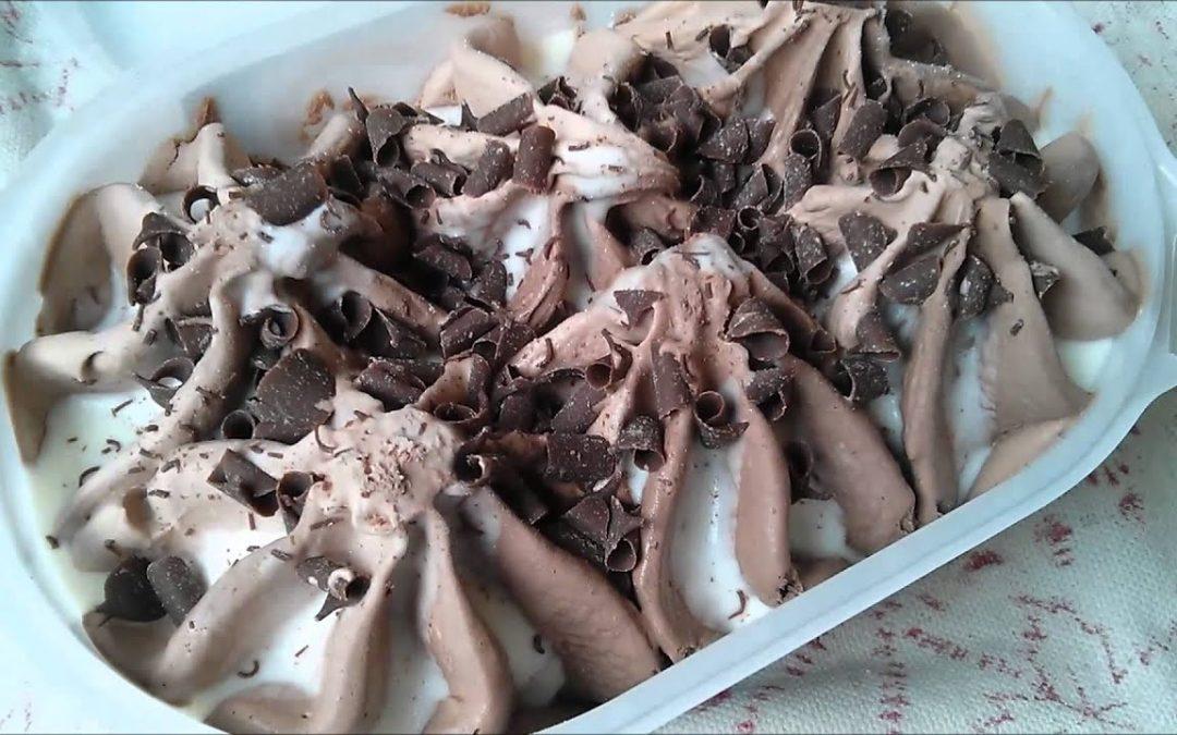 Auspacken der Langnese Cremissimo - Milchschokolade