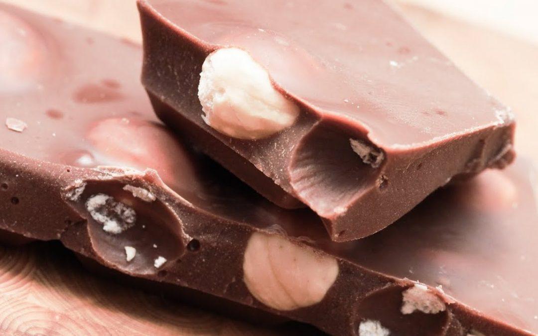 Nuss-Schokolade im Test: Immer noch Mineralölrückstände?