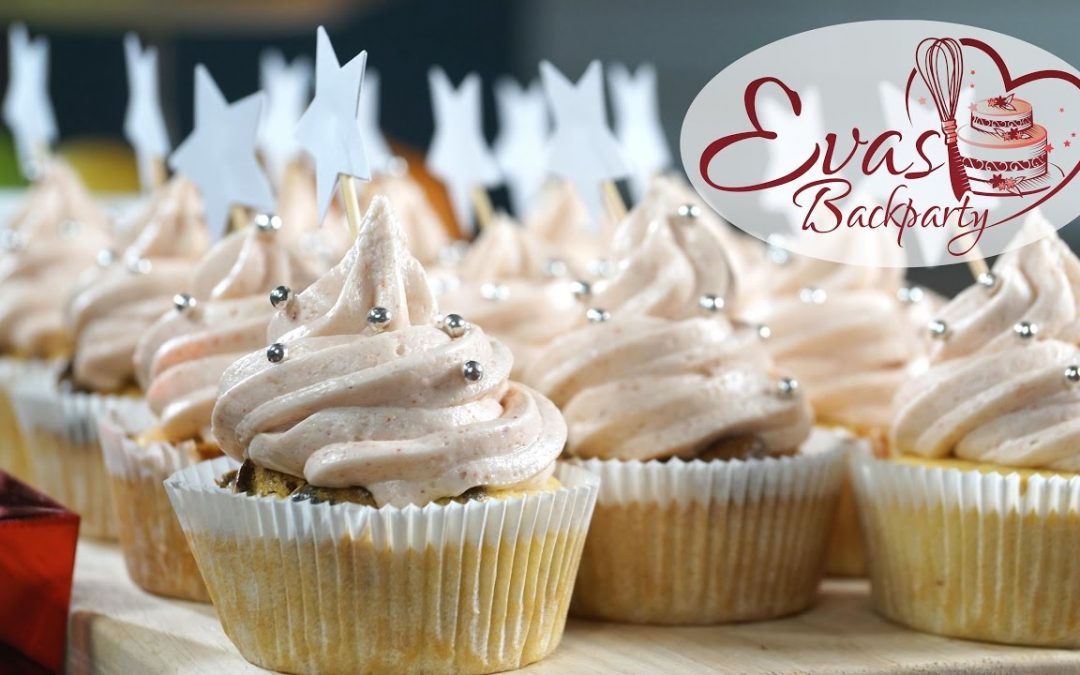 Vanille-Cupcake mit Früchten / Lieblings-Rezept von Nicoles Zuckerwerk / Backen evasbackparty